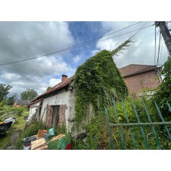 Maison 4 façades à rénover...